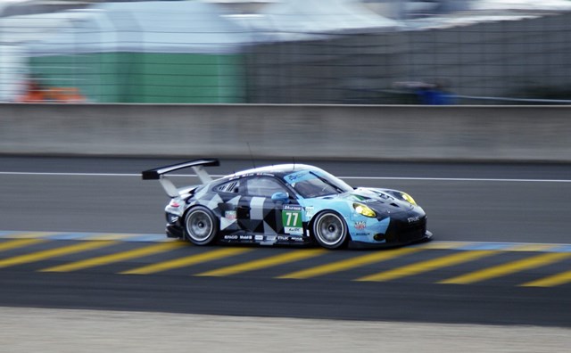 Porsche 911 RSR n°77 du Dempsey Proton Racing